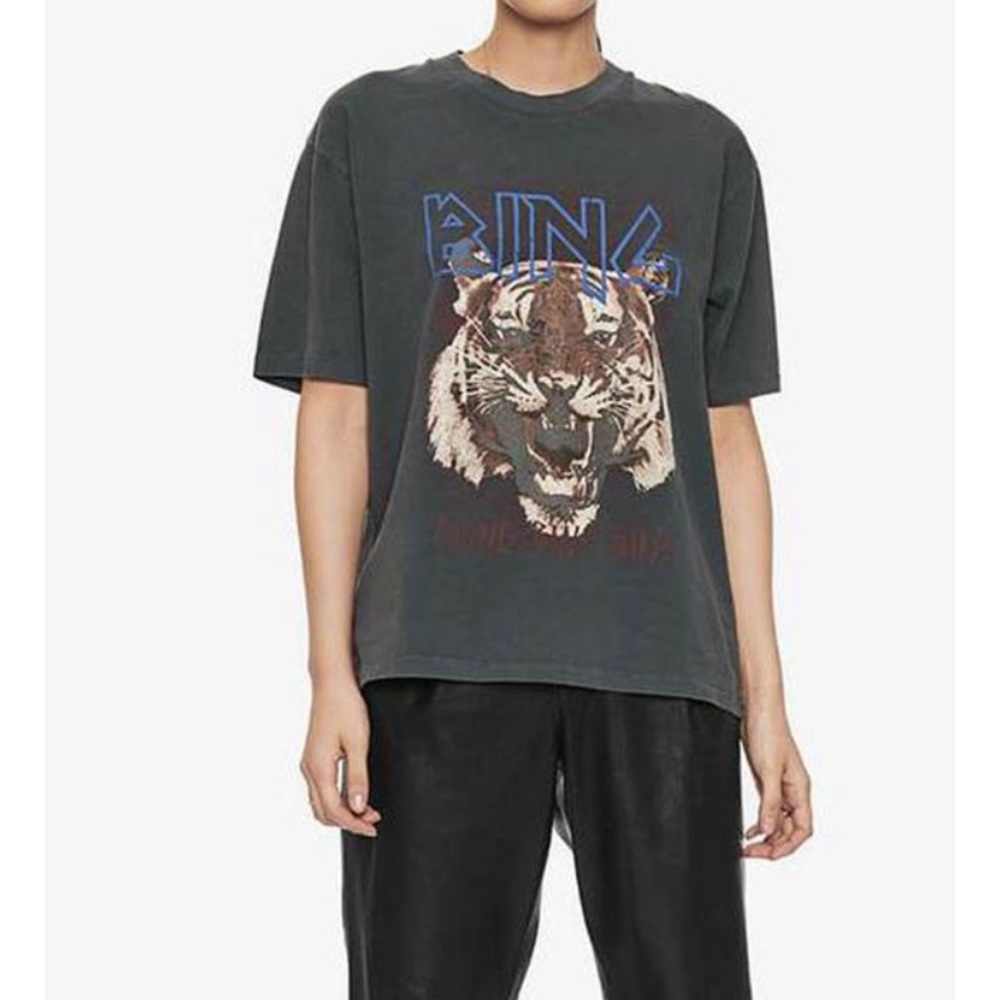 Tiger Tee